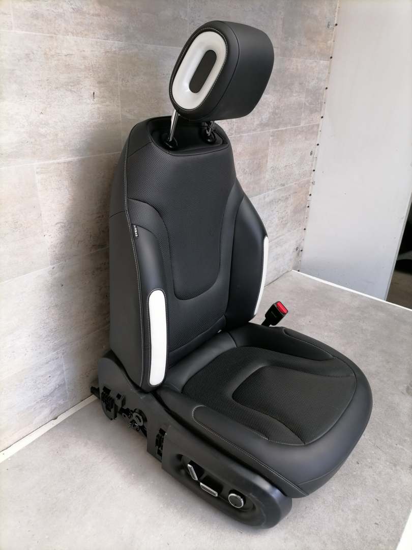 Smart #1 Brabus original Sitz vorn rechts Beifahrersitz Leder Schwarz elektrisch Bj.2022